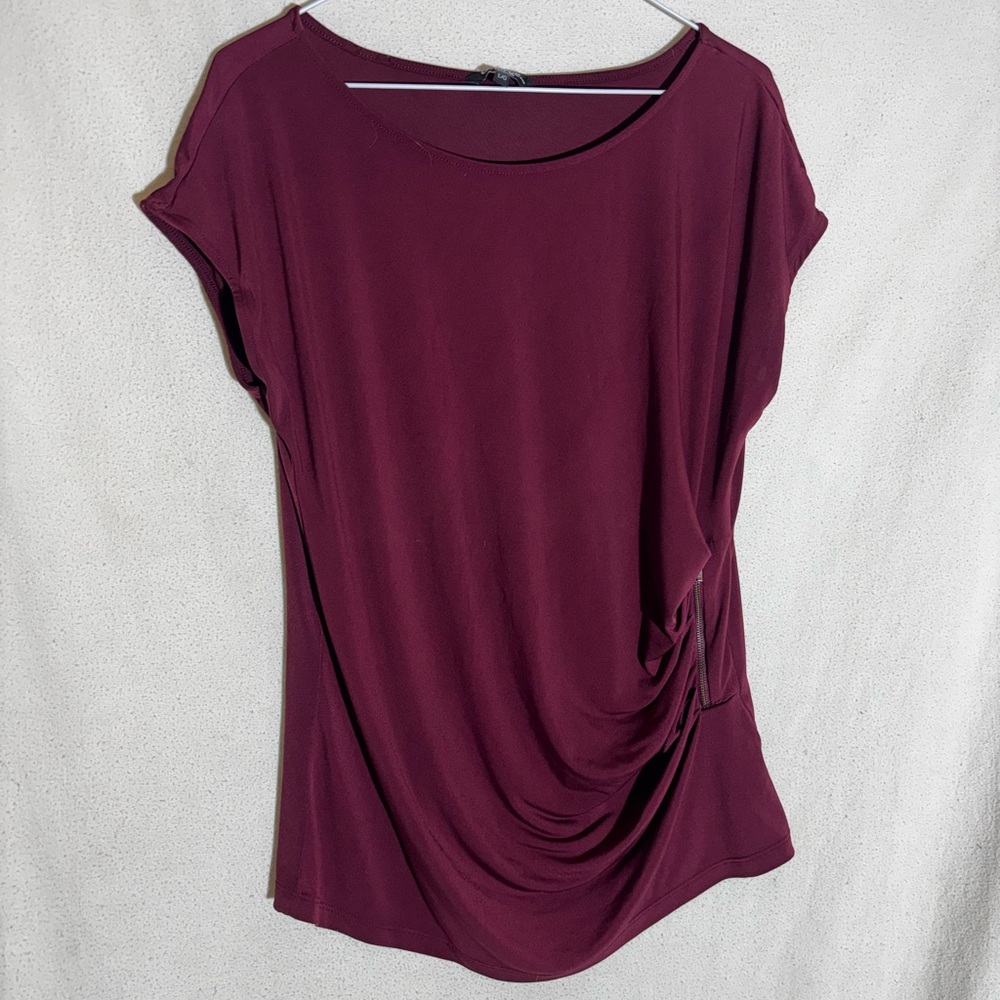 Deep Burgendy Zipper Accent Dressy T